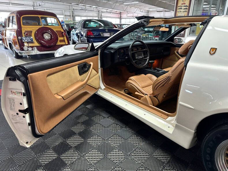 1989 Pontiac Firebird Trans Am GTA