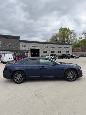 2017 Chrysler 300 S