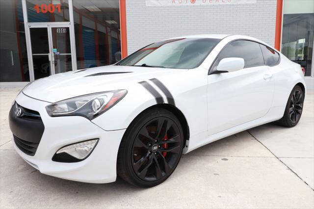 2014 Hyundai Genesis Coupe  - $15,757