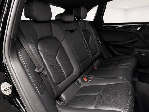 2018 Porsche Macan S