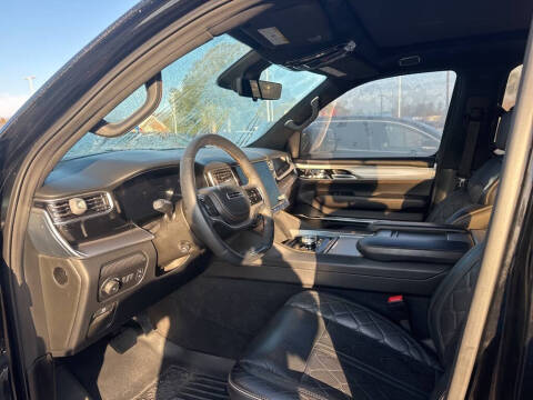 2023 Jeep Grand Wagoneer Series III