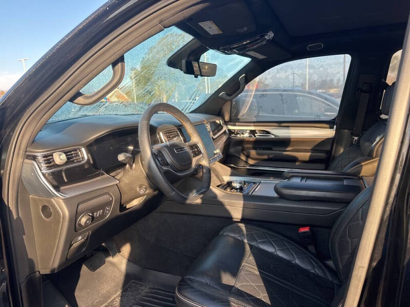 2023 Jeep Grand Wagoneer Series III