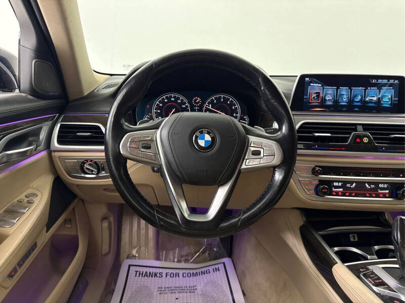 2017 BMW 7 Series 740i