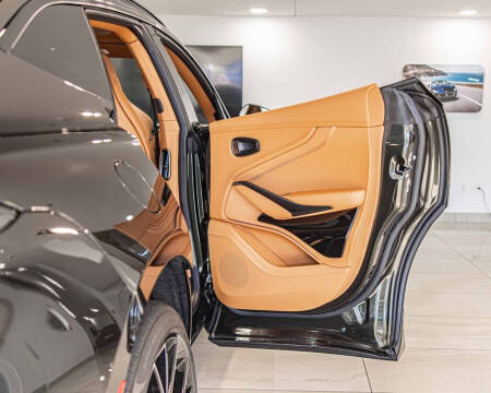 2026 Aston Martin DBX 707