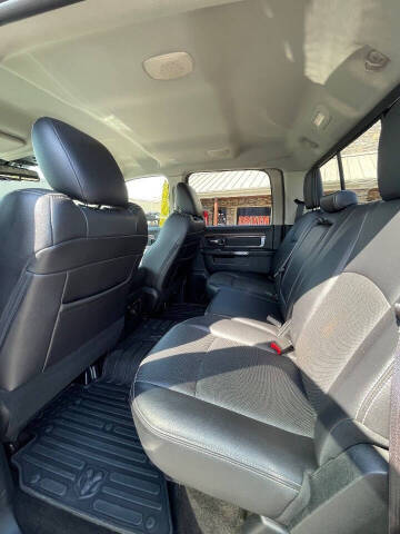 2017 RAM 1500 Laramie
