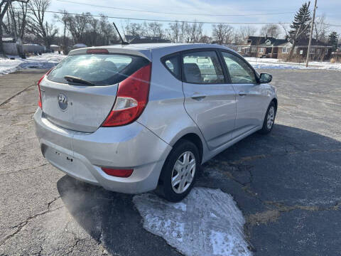 2017 Hyundai Accent SE