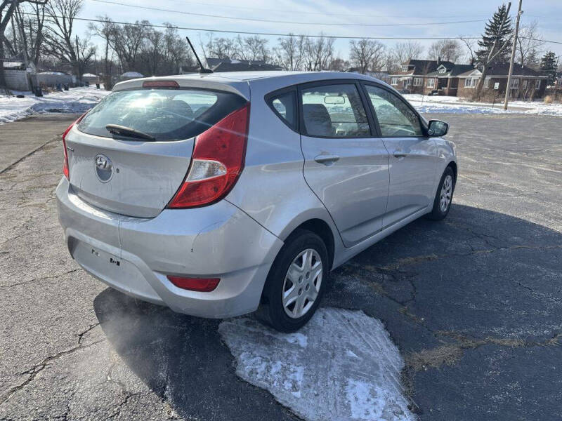 2017 Hyundai Accent SE