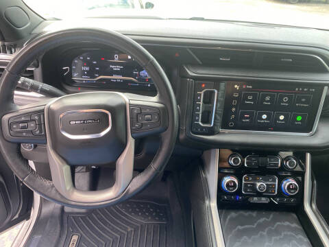 2022 GMC Yukon XL Denali