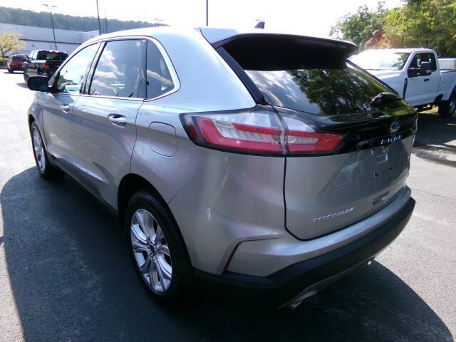 2023 Ford Edge Titanium
