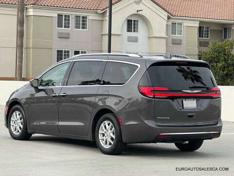 2021 Chrysler Pacifica Touring L