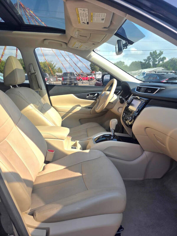 2015 Nissan Rogue SL