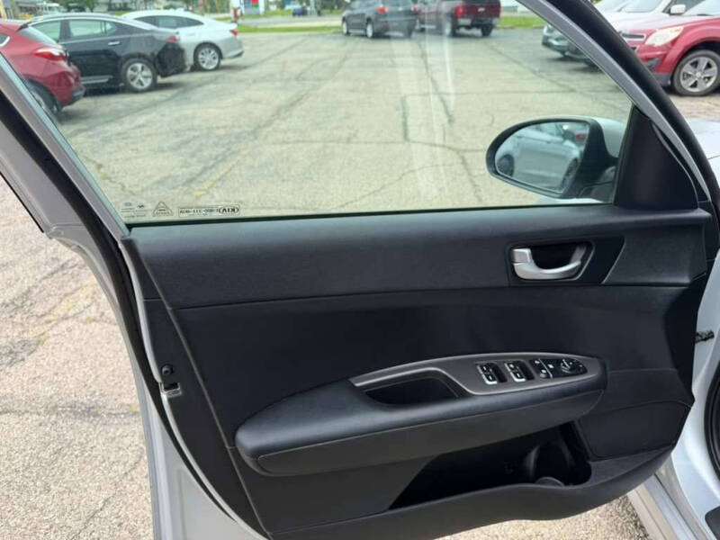 2020 Kia Optima LX