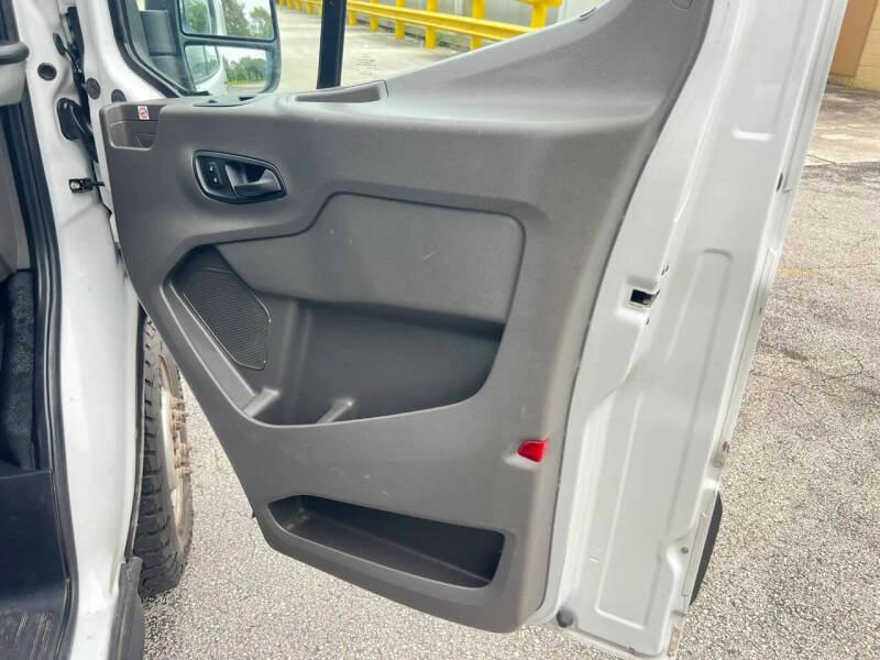2020 Ford Transit 250