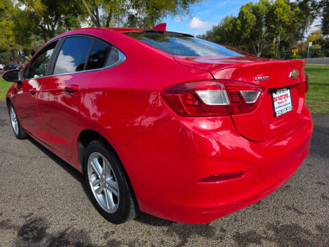 2017 Chevrolet Cruze LT Auto