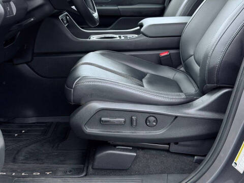 2025 Honda Pilot Touring