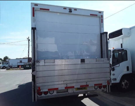 2019 Isuzu NRR