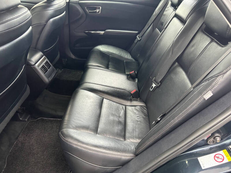 2016 Toyota Avalon XLE