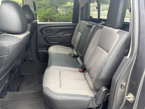 2018 Nissan Titan S