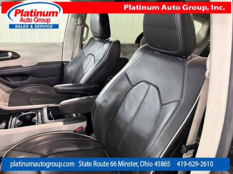 2023 Chrysler Pacifica Plug-In Hybrid Limited