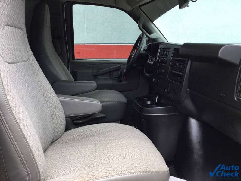 2017 Chevrolet Express 3500