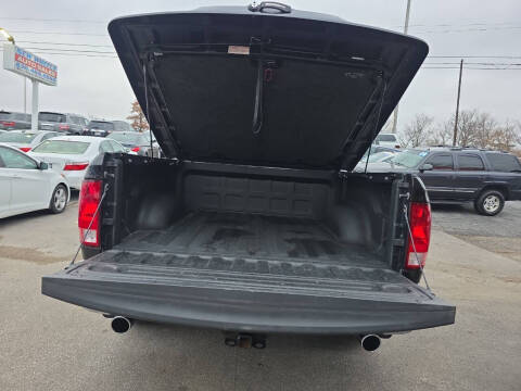 2018 RAM 1500 SLT