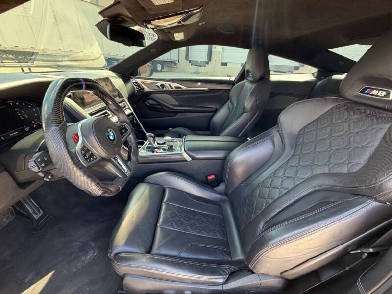 2020 BMW M8