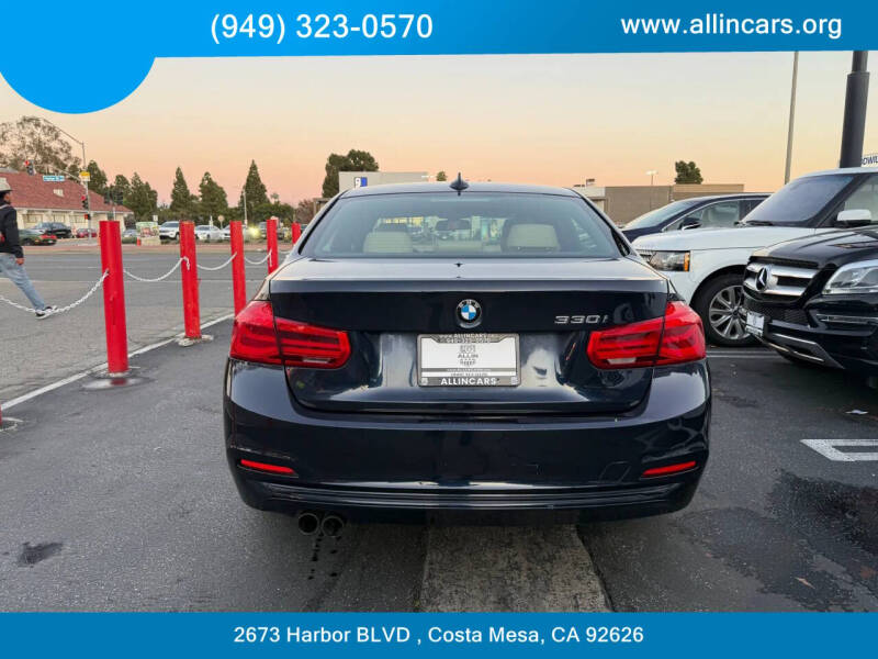 2017 BMW 3 Series 330i