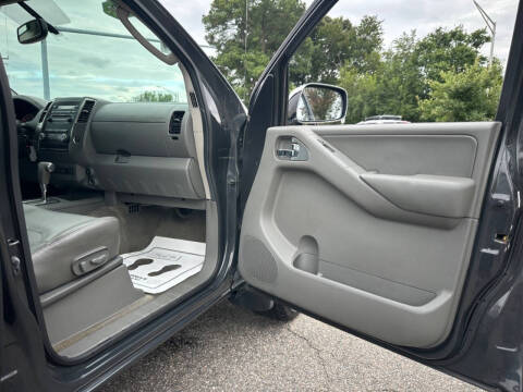 2011 Nissan Frontier SL