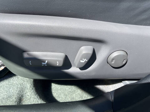 2015 Toyota Prius Four