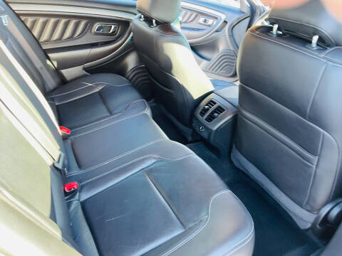 2016 Ford Taurus SEL