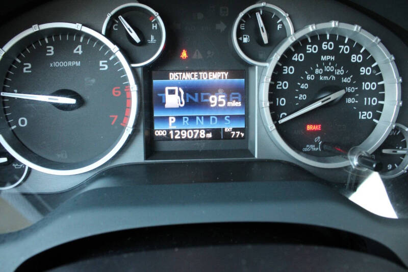 2015 Toyota Tundra SR5