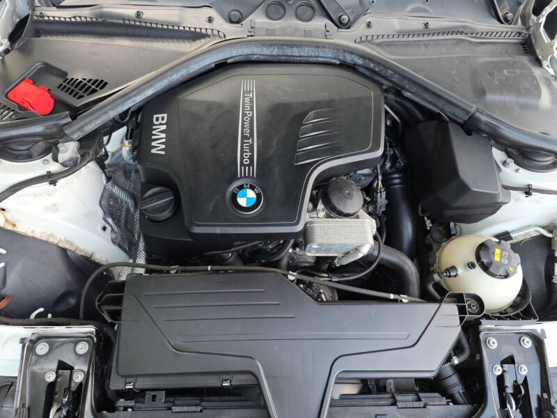 2015 BMW 3 Series 328i