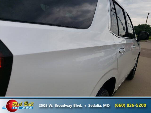 2023 GMC Yukon Denali Ultimate