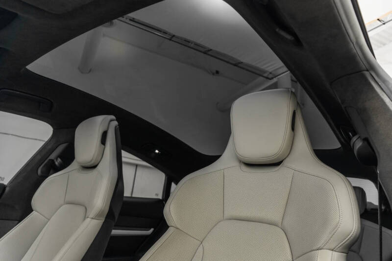 2021 Porsche Taycan Turbo S