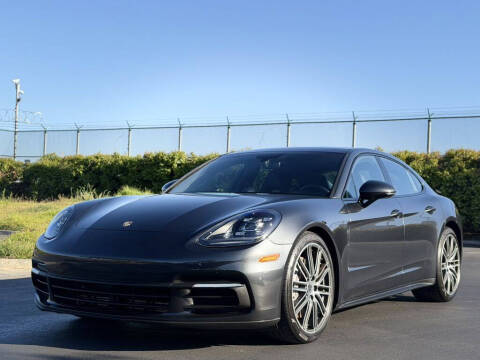 2019 Porsche Panamera