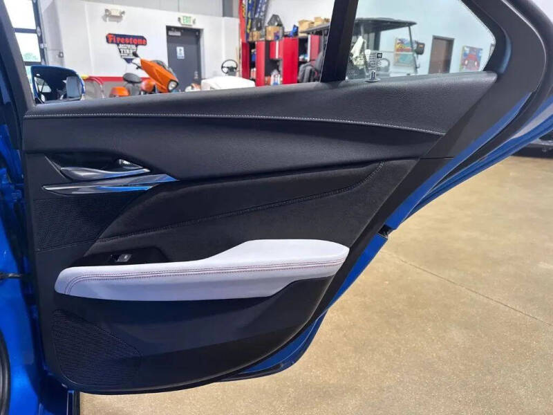 2024 Cadillac CT4-V Blackwing