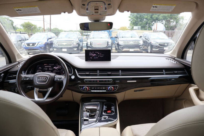 2017 Audi Q7 3.0T quattro Premium Plus