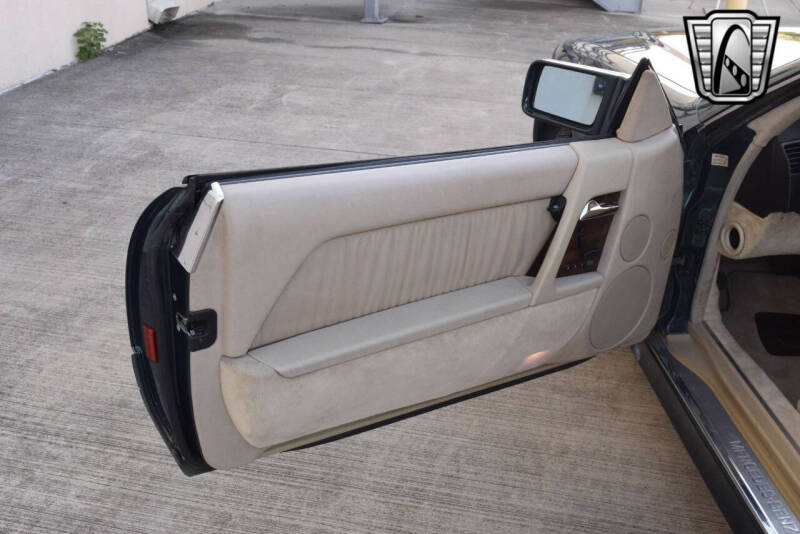 1994 Mercedes-Benz SL-Class SL 320