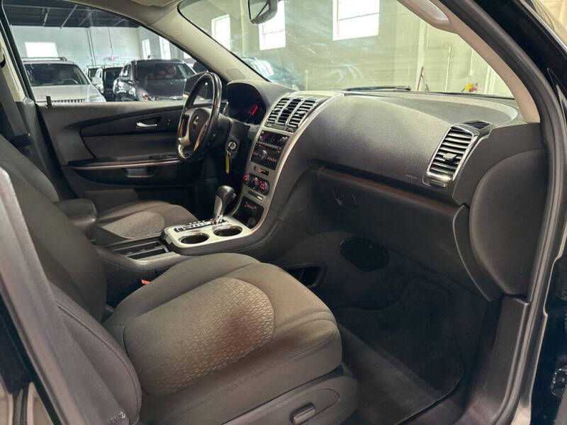 2011 GMC Acadia SLE