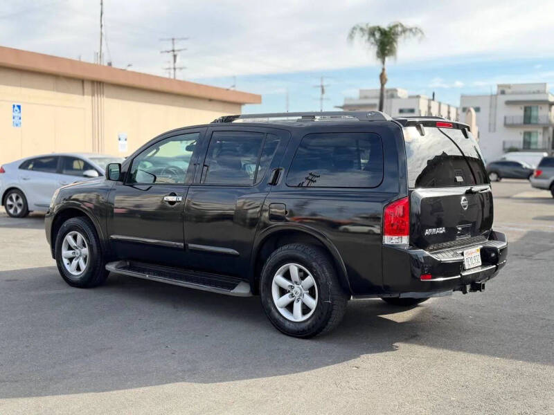 2012 Nissan Armada