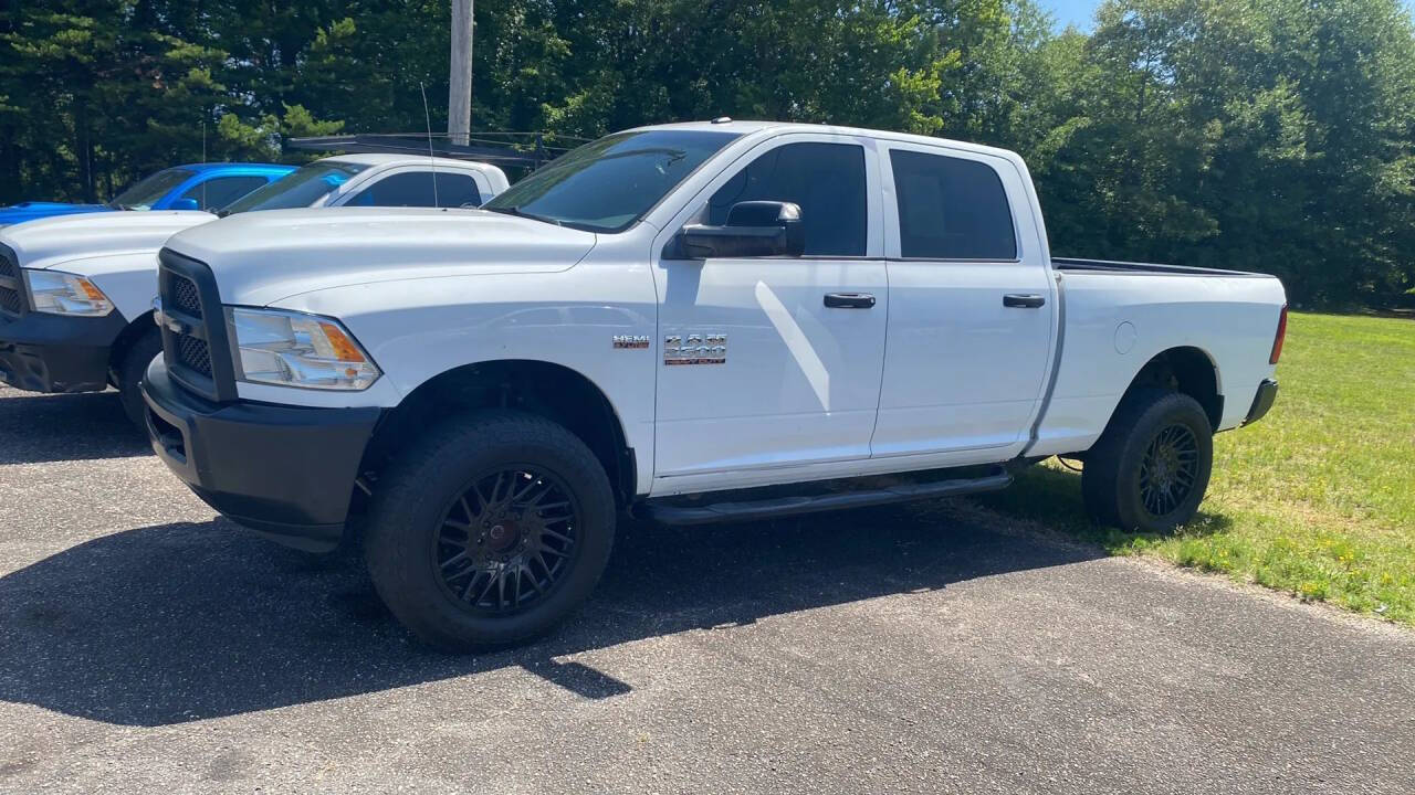 White 2015 Ram 2500 Tradesman 4x4 Tradesman 4dr Crew Cab 6.3 ft. SB Pickup 1