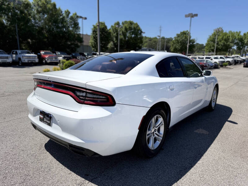 2019 Dodge Charger SXT