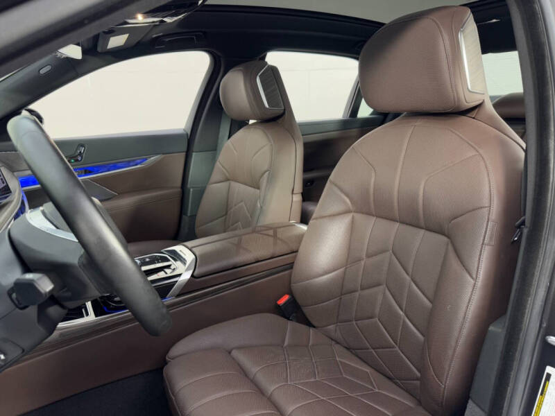 2024 BMW i7 eDrive50