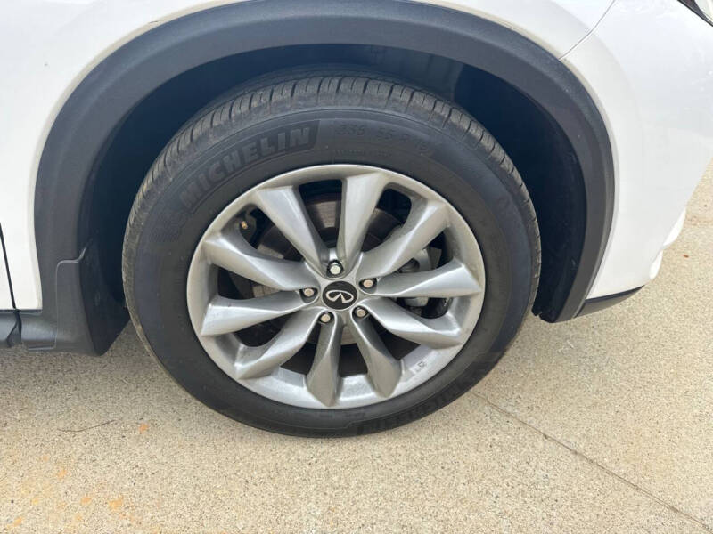 2021 Infiniti QX50 Luxe
