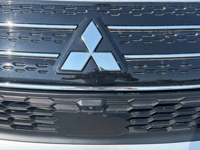 2024 Mitsubishi Outlander for sale at Axio Auto Boise in Boise, ID