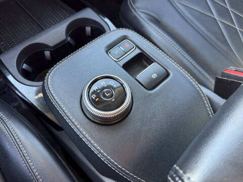 2022 Ford Mustang Mach-E Select
