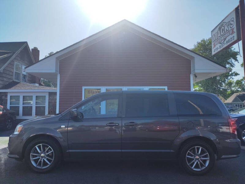 2014 Dodge Grand Caravan SE 30th Anniversary