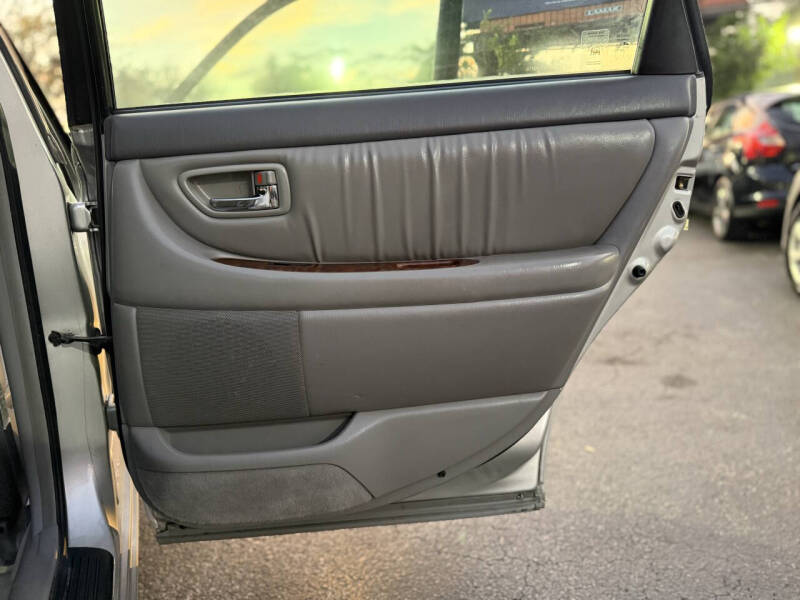 2001 Toyota Avalon XLS