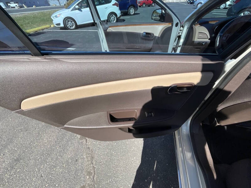 2011 Chevrolet Malibu LT