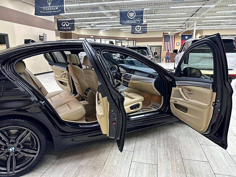 2014 BMW 5 Series 550i